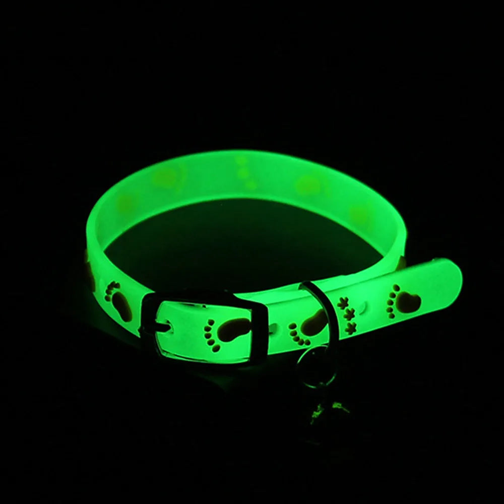 Luminous Cat Necklace Glowing Small Dog Cat Collar Anti-Loss Fluorescent Silicone Cat Bell Collar Neck Ring Pet Cat Accessories